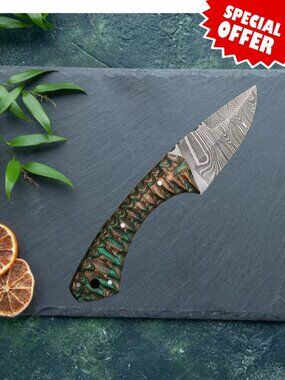 Hand-Forged Damascus Chef Knife - Artistic Green Wave Wood Handle & Sheath